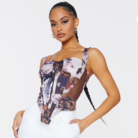 PrettyLittleThing Tops - Pretty Little Thing, Brown Renaissance Print Corset, Size 6